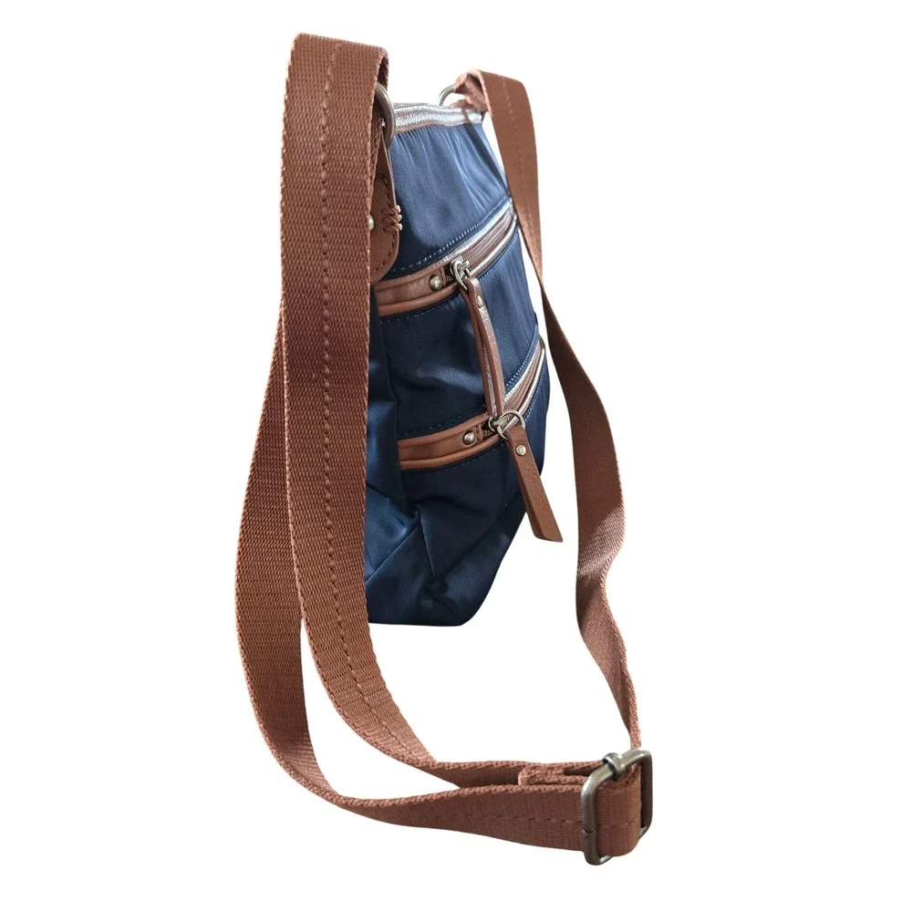The Sak Classic Chic Navy Blue Nylon Crossbody Bag Tan Trim Organizer Travel